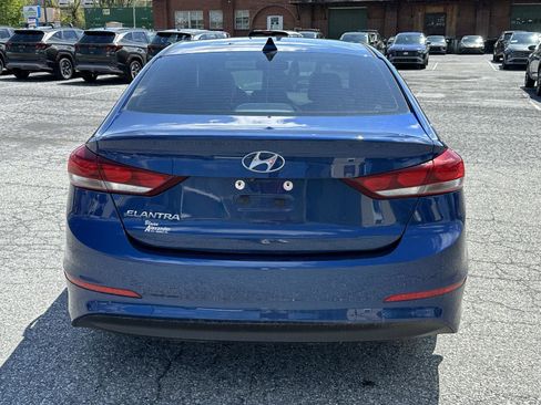 Used 2018 Hyundai Elantra Value Edition FWD image 7