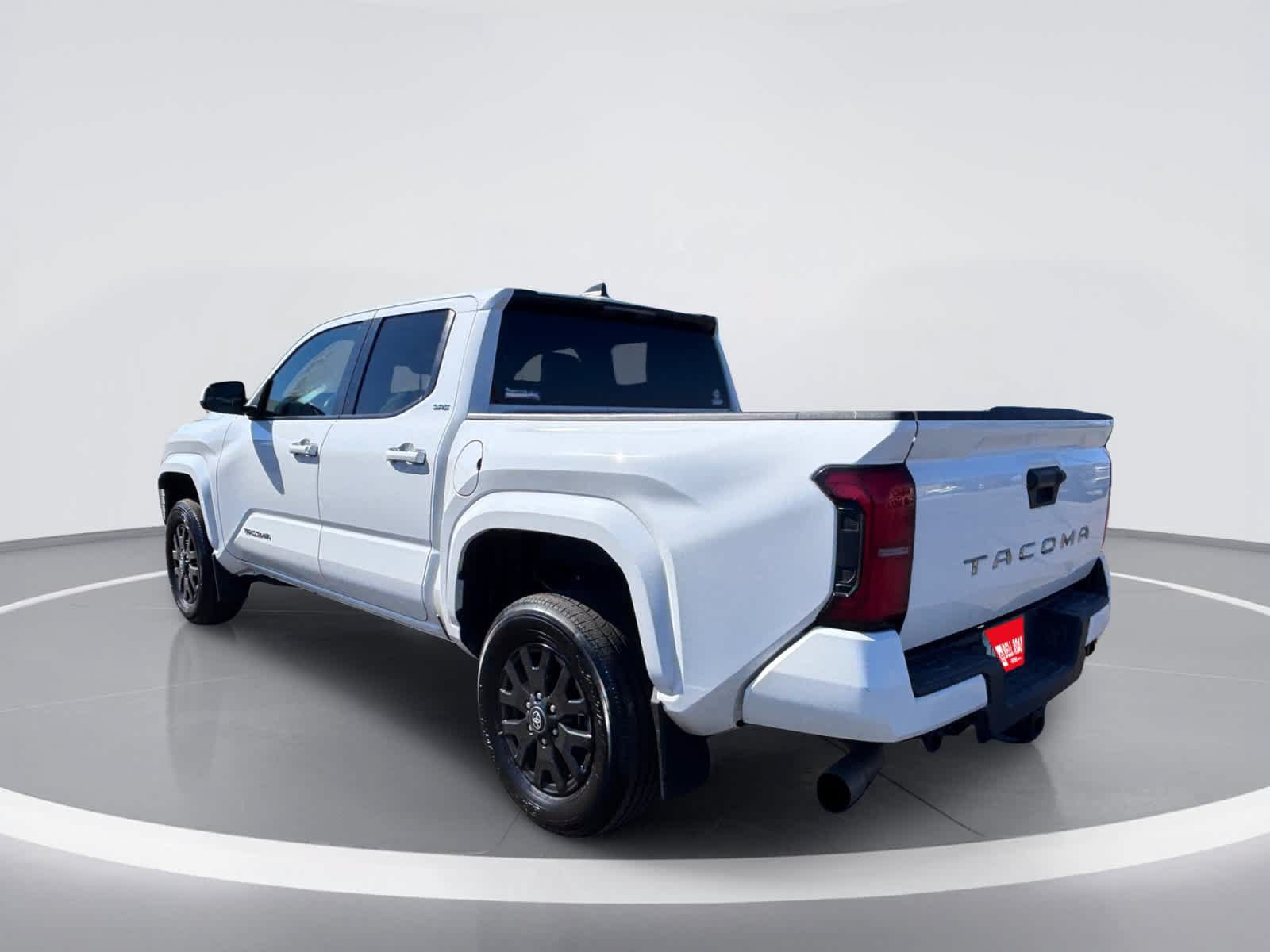 Used 2024 Toyota Tacoma SR5 RWD image 6