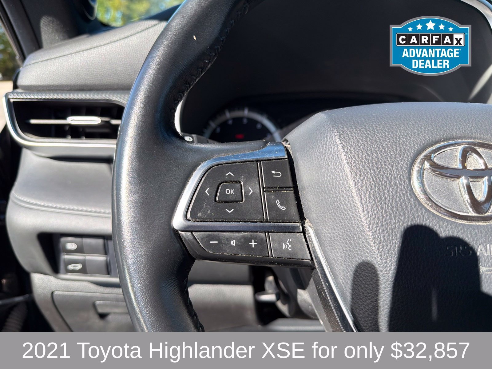 Used 2021 Toyota Highlander XSE AWD/4WD image 16