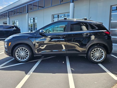 Used 2021 Hyundai Kona SEL AWD/4WD image 2