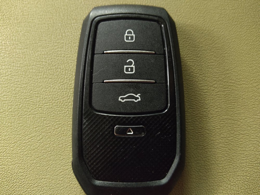 Used 2016 Ford Taurus SEL w/ Equipment Group 201A FWD image 32