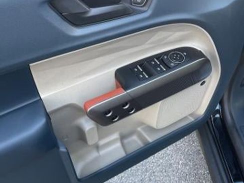 New 2025 Ford Maverick Lariat w/ 4K Tow Package image 14