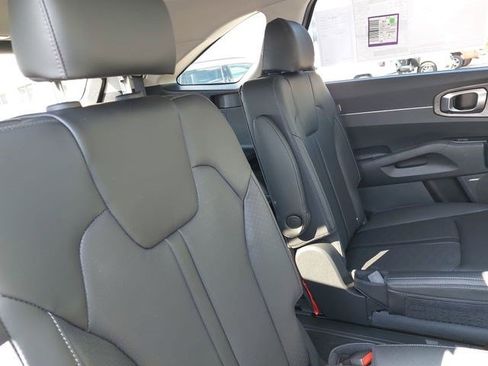 Used 2026 Kia Sorento X-Line EX AWD/4WD image 11