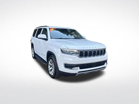 Used 2022 Jeep Wagoneer Series II RWD image 3