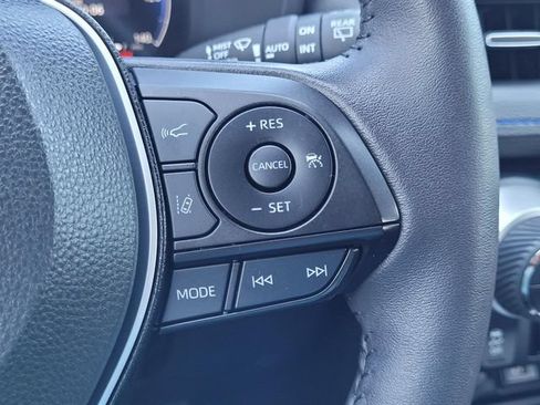 Used 2023 Toyota RAV4 XSE AWD/4WD image 31