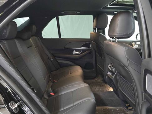 Used 2025 Mercedes-Benz GLE 350 4MATIC image 16