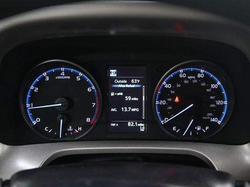Used 2018 Toyota RAV4 LE w/ All Weather Liner Package AWD/4WD image 24