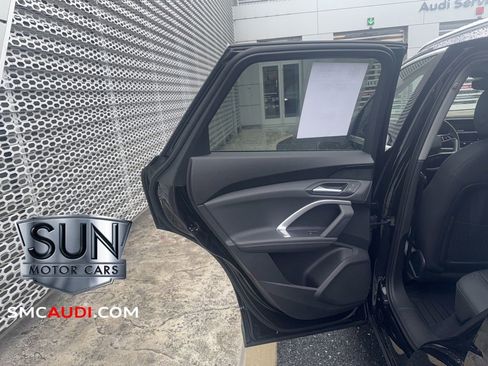 Certified 2025 Audi Q5 2.0T Premium w/ Convenience Package image 23