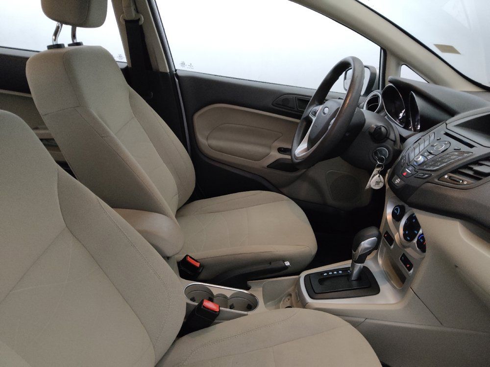 Used 2018 Ford Fiesta SE w/ Cold Weather Package FWD image 21