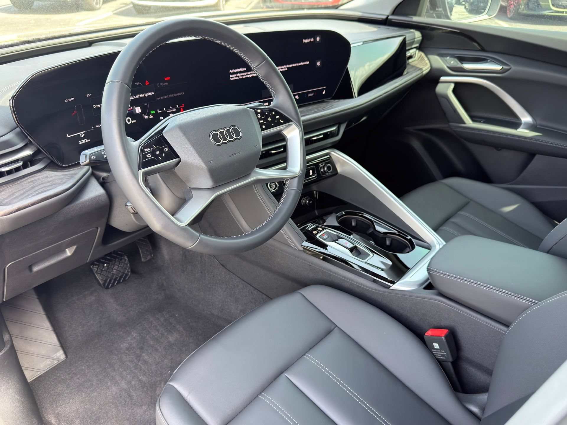 Used 2025 Audi Q5 Premium w/ Convenience Package AWD/4WD image 11