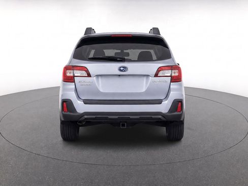 Used 2017 Subaru Outback 2.5i Limited AWD/4WD image 7