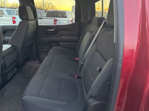 Used 2022 Chevrolet Silverado 1500 LT w/ All Star Edition Plus image 8