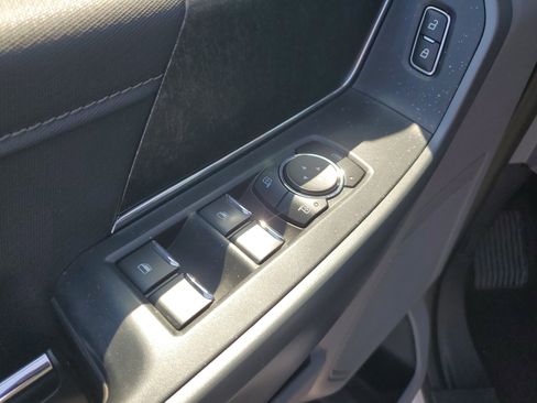 Used 2021 Ford F150 XLT w/ Equipment Group 302A High image 16