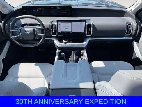 New 2027 Ford Expedition Platinum AWD/4WD image 10