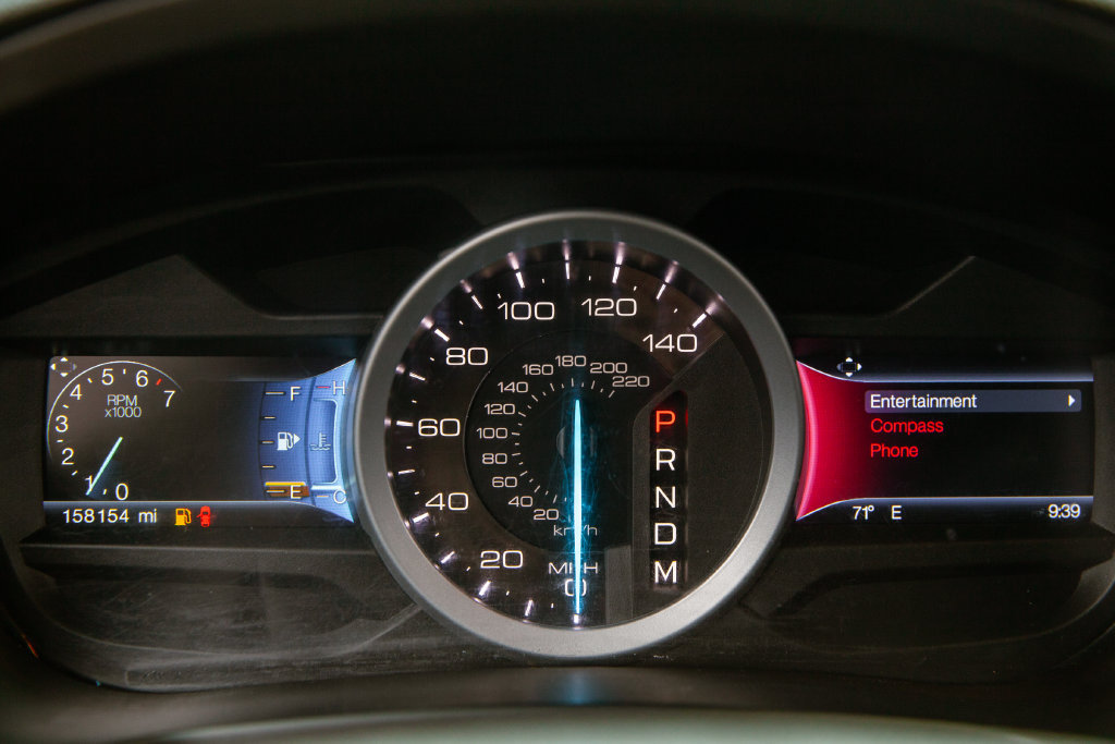 Used 2014 Ford Explorer XLT w/ Equipment Group 201A FWD image 16