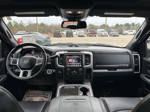 Used 2017 RAM 3500 Laramie Longhorn image 38