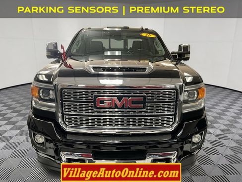 Used 2018 GMC Sierra 3500 Denali w/ Duramax Plus Package AWD/4WD image 6