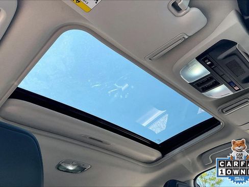 Certified 2024 Subaru Crosstrek 2.5i Limited w/ Crosstrek Mirror Package AWD/4WD image 15