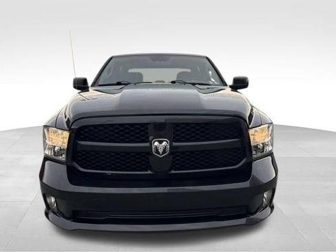 Used 2018 RAM 1500 Express w/ Express Value Package AWD/4WD image 2