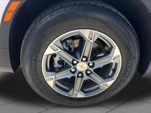 Used 2024 Chevrolet Blazer LT w/ Convenience Package FWD image 10