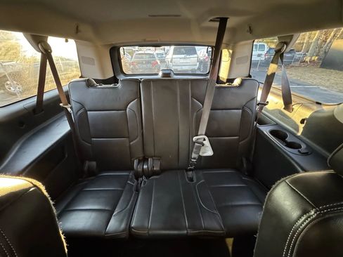 Used 2019 GMC Yukon XL Denali w/ Denali Ultimate Package image 38