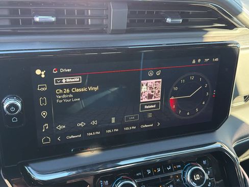 Certified 2023 GMC Sierra 1500 AT4X image 15