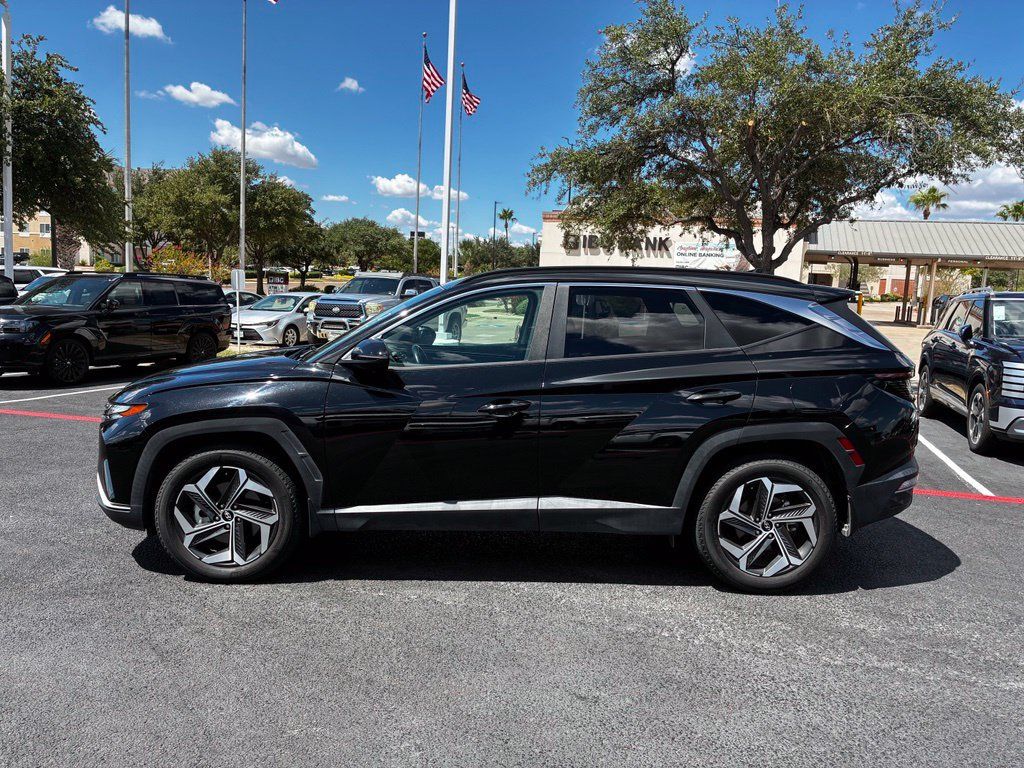 Used 2022 Hyundai Tucson SEL w/ Convenience Package AWD/4WD image 2