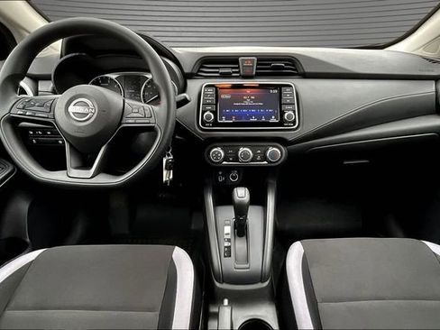 Used 2025 Nissan Versa S w/ Trunk Package FWD image 7