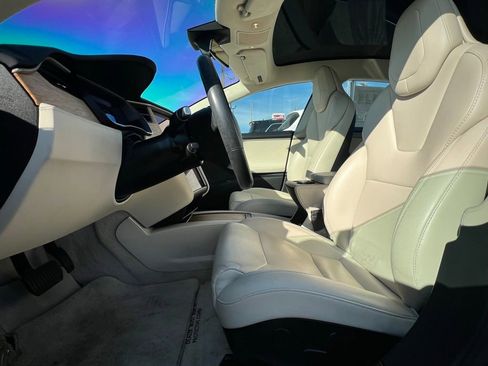 Used 2018 Tesla Model S 100D image 16