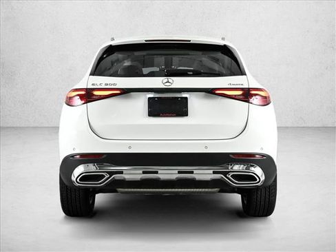 Certified 2025 Mercedes-Benz GLC 300 4MATIC image 7