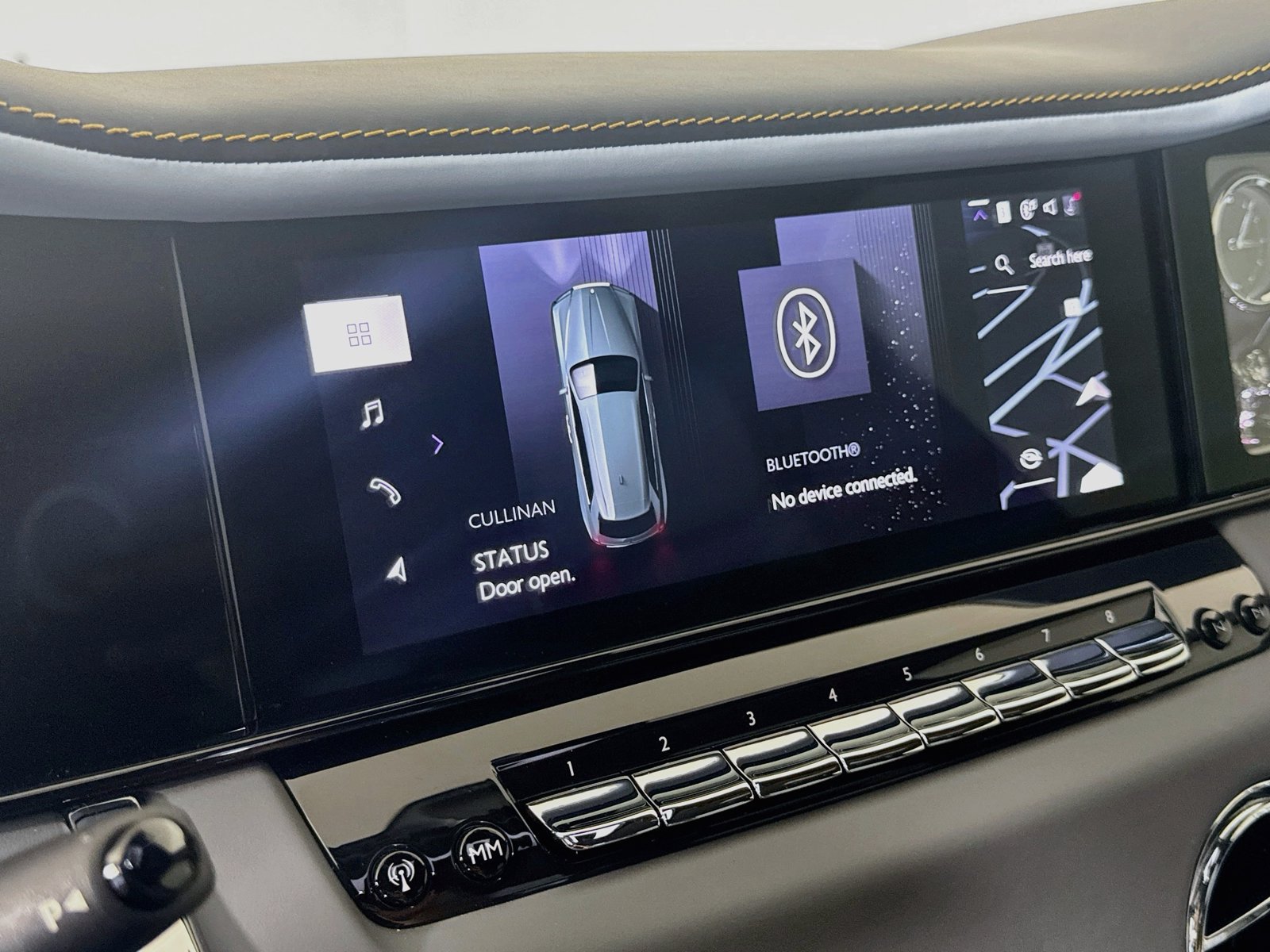 Certified 2026 Rolls-Royce Cullinan AWD/4WD image 15