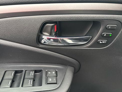 Used 2019 Honda Pilot EX-L image 11