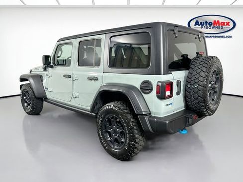 Used 2023 Jeep Wrangler Unlimited w/ Cold Weather Group AWD/4WD image 5