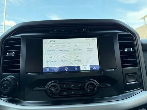 Used 2022 Ford F150 XLT w/ XTR Package image 20