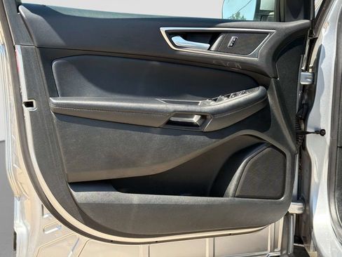 Used 2022 Ford Edge SEL w/ Convenience Package AWD/4WD image 18