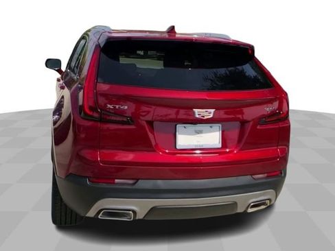 Certified 2023 Cadillac XT4 Premium Luxury FWD image 12
