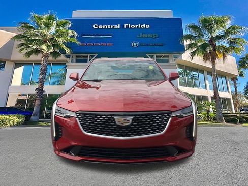Used 2023 Cadillac CT4 Luxury w/ Sun And Sound Package RWD image 3