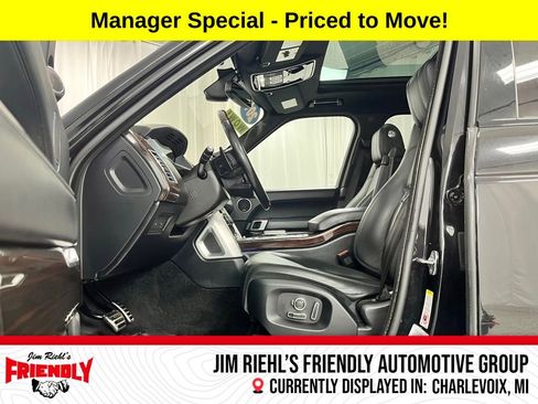 Used 2016 Land Rover Range Rover Supercharged AWD/4WD image 10
