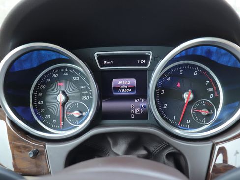 Used 2017 Mercedes-Benz GLE 350 image 22