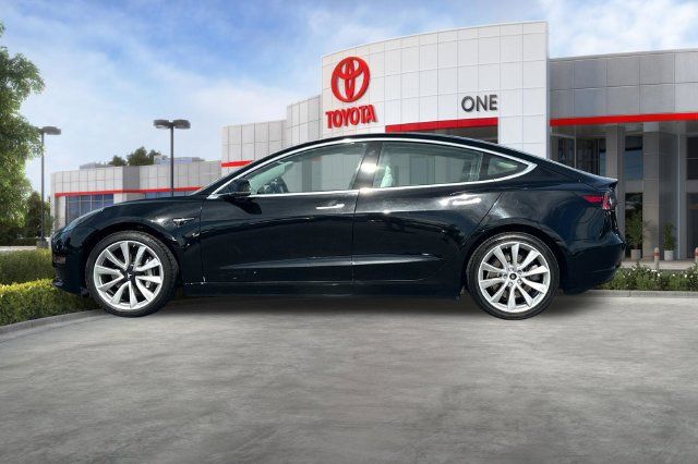 Used 2019 Tesla Model 3 Standard Range Plus RWD image 8