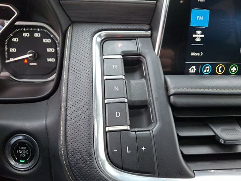 Used 2021 GMC Yukon SLT w/ SLT Luxury Plus Package image 22