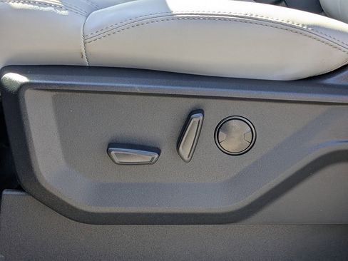 New 2026 Ford Expedition Active RWD image 19