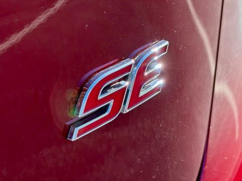 Used 2024 Toyota Corolla SE image 16