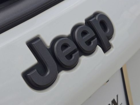 Used 2022 Jeep Compass High Altitude AWD/4WD image 15