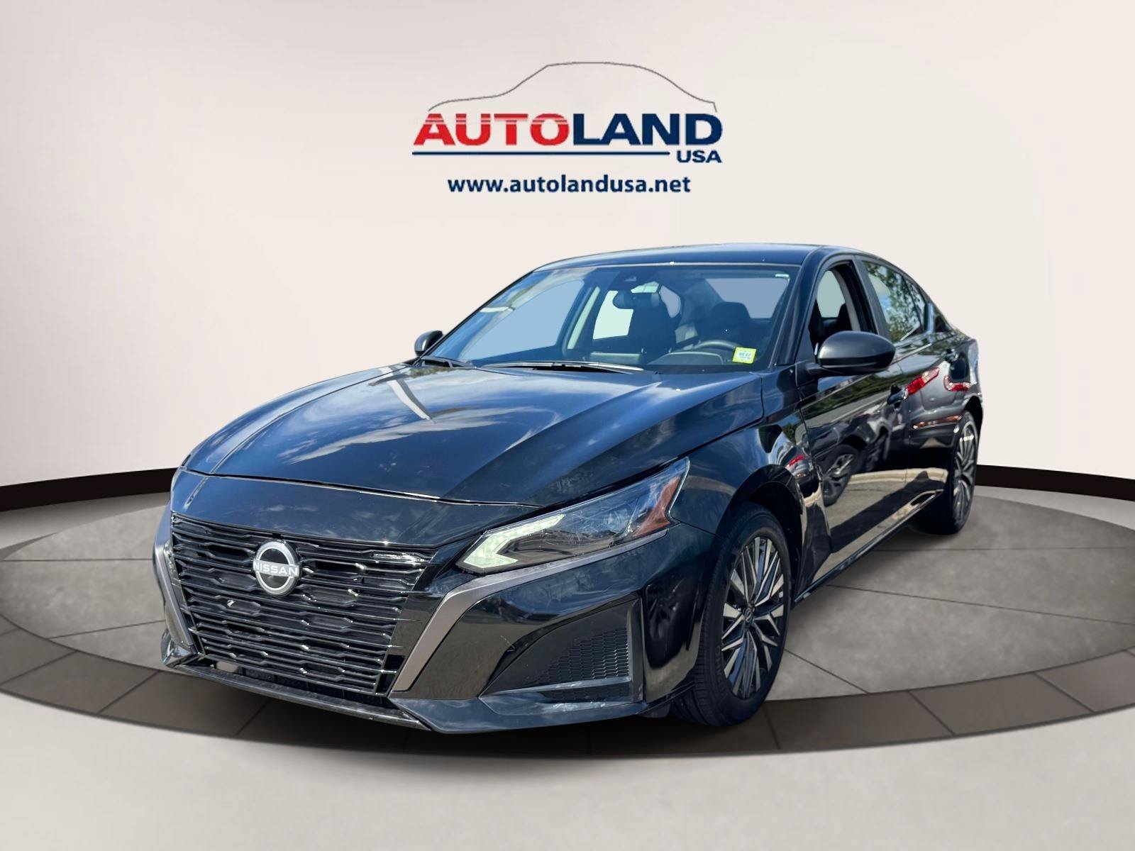 Used 2026 Nissan Altima 2.5 SV AWD/4WD image 1