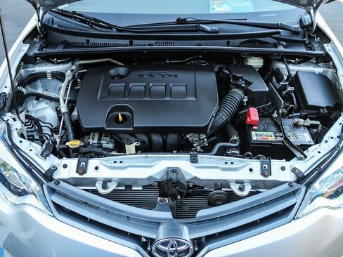 Used 2016 Toyota Corolla L image 27