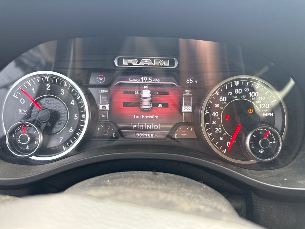 Used 2020 RAM 1500 Big Horn AWD/4WD image 6