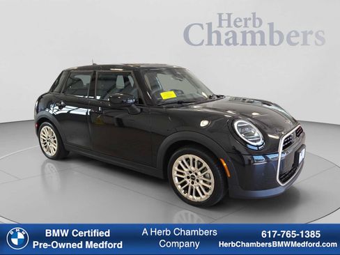 Used 2025 MINI Cooper S FWD image 1