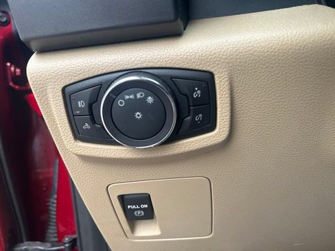 Used 2018 Ford F150 XLT RWD image 18