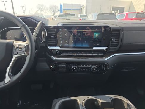 New 2026 Chevrolet Silverado 1500 LT image 17